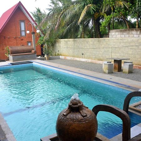 Ciel Star Anuradhapura Hotel Exterior foto