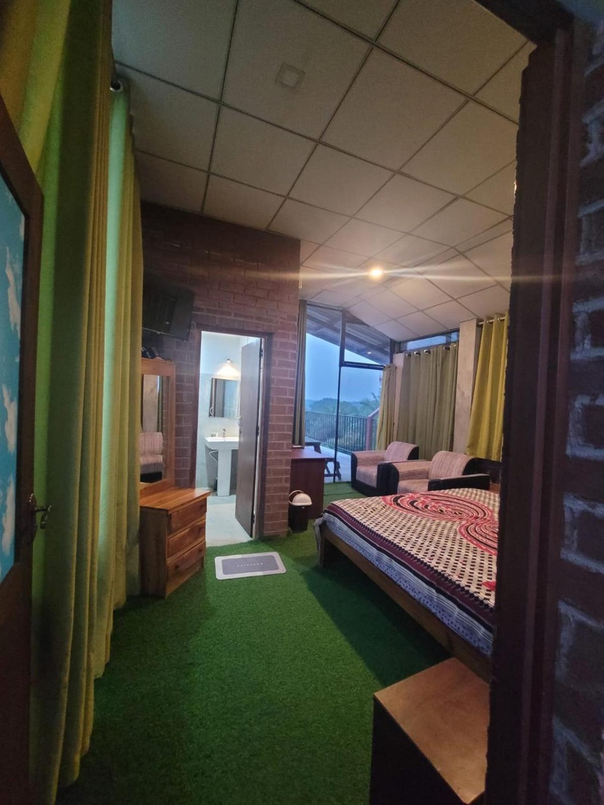Ciel Star Anuradhapura Hotel Exterior foto