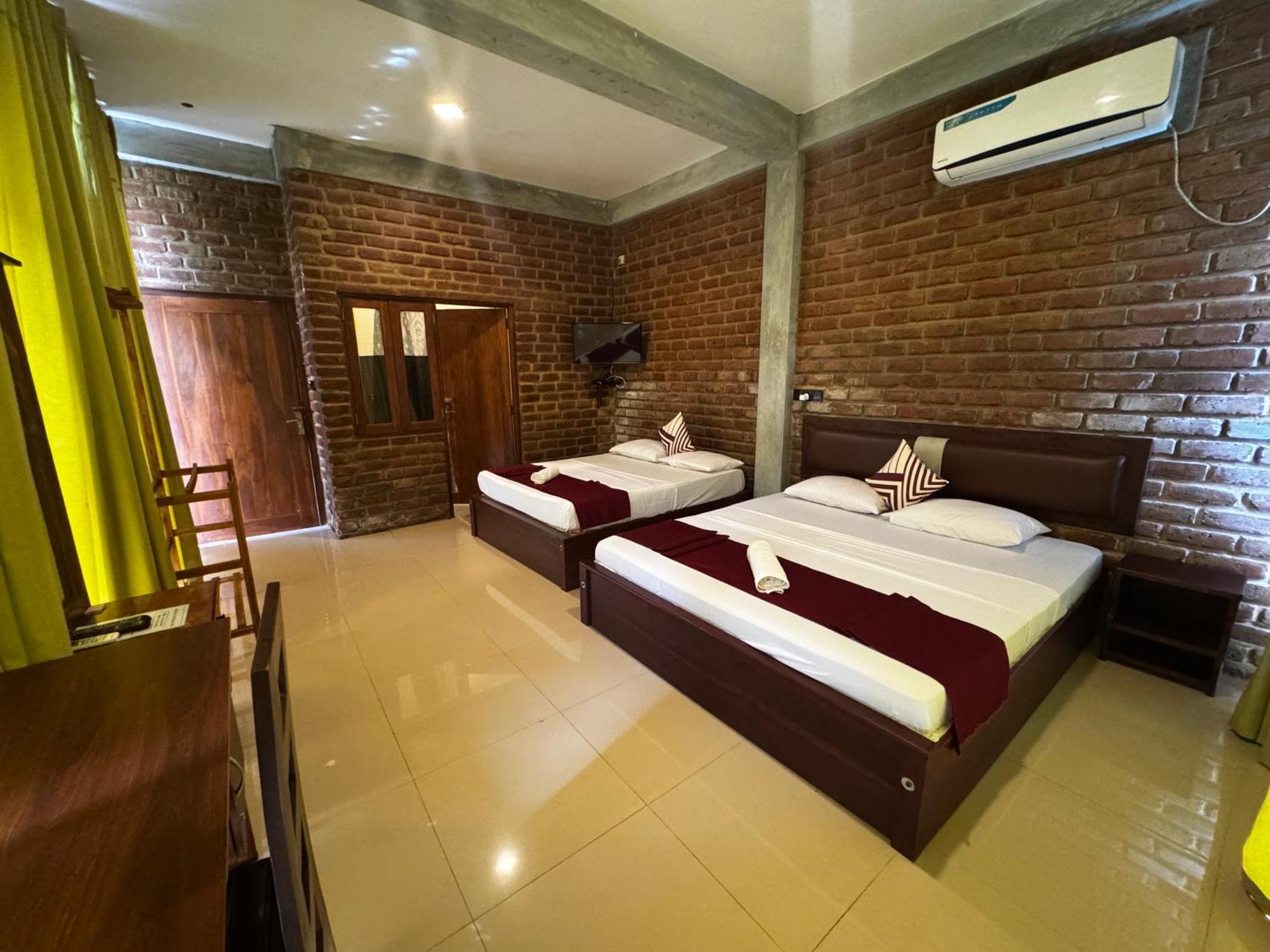 Ciel Star Anuradhapura Hotel Exterior foto